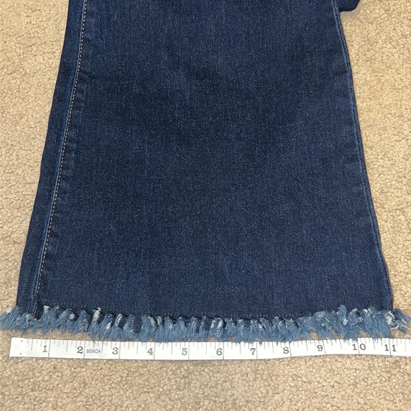 NWT YMI Flare High Rise Rip & Tear Jeans, 9/29 - Picture 8 of 9